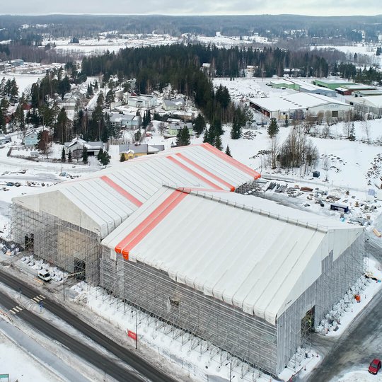 Telinekataja Lempäälän Saikantalon sääsuojaus
